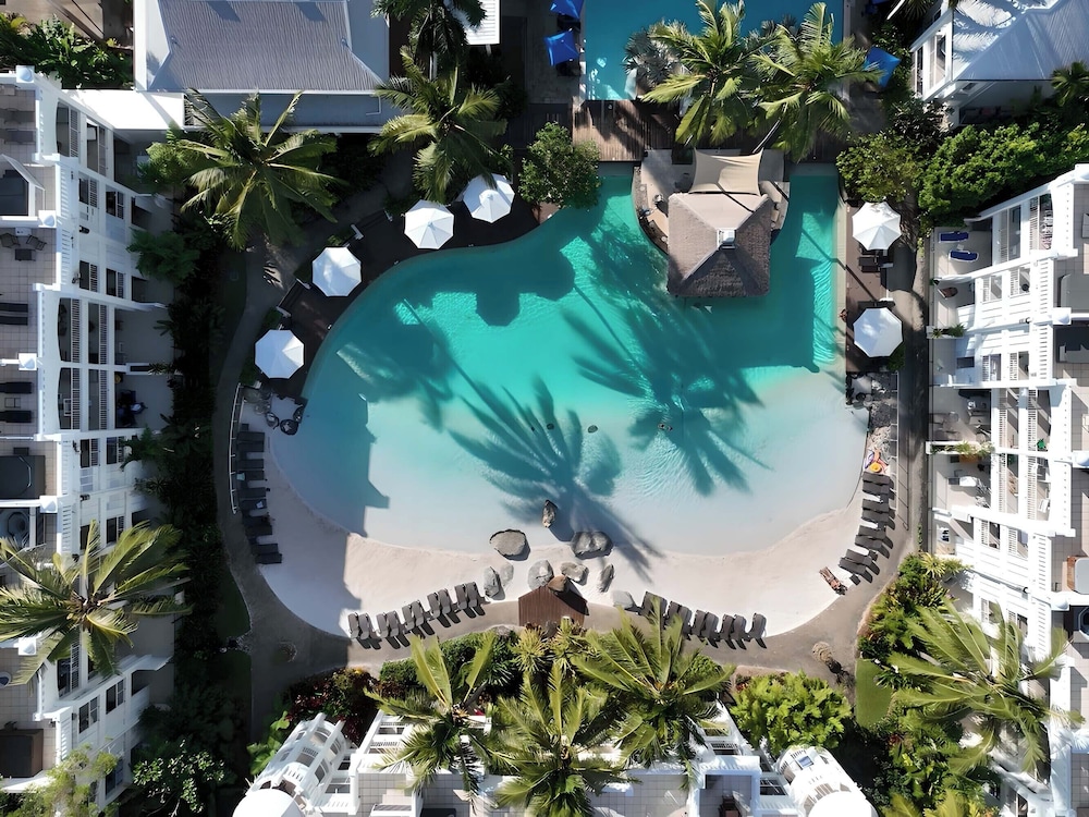 Peppers Beach Club & Spa Palm Cove 4/50