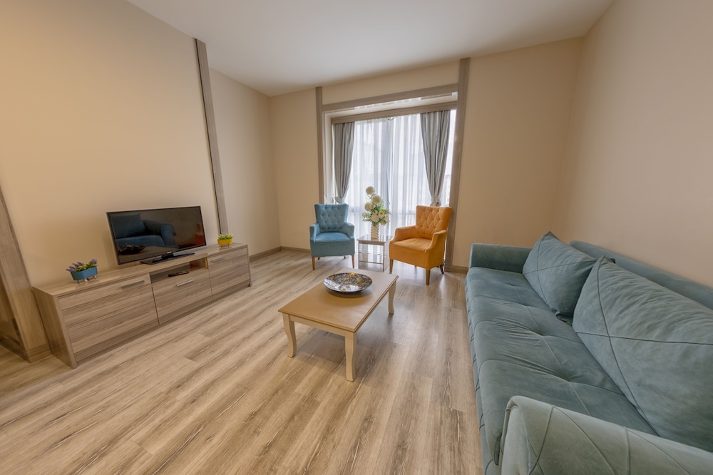 MyHouse N5 Suites 45/69