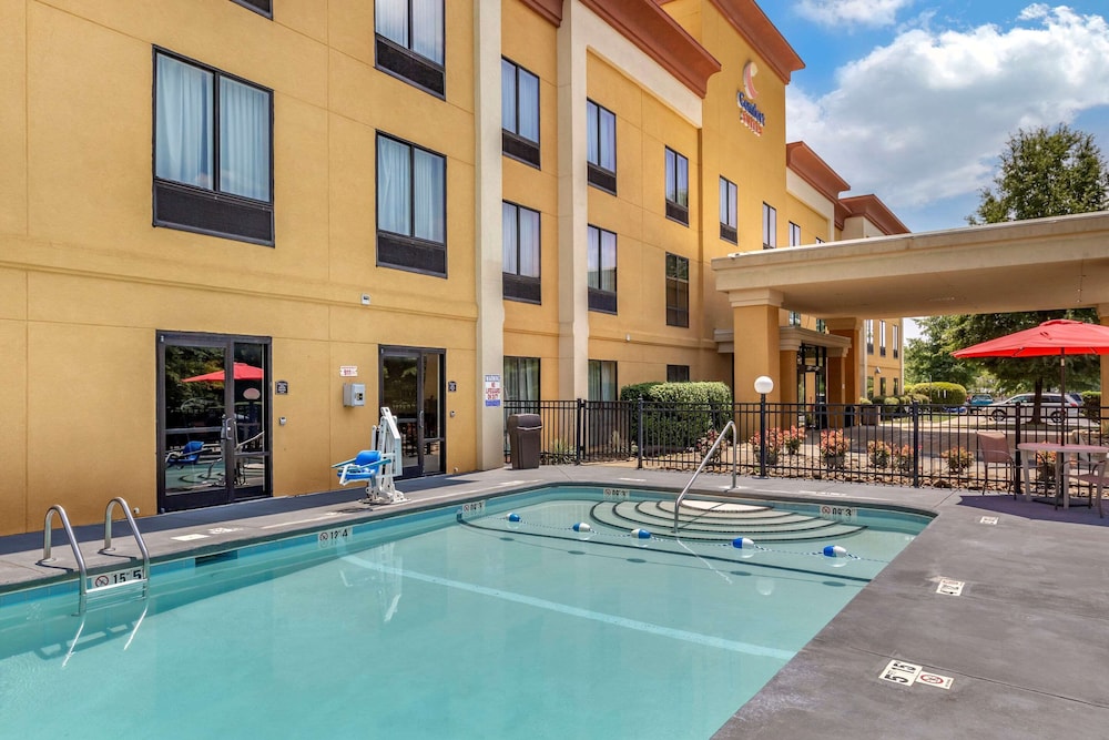 Comfort Suites Clayton Garner 16/31