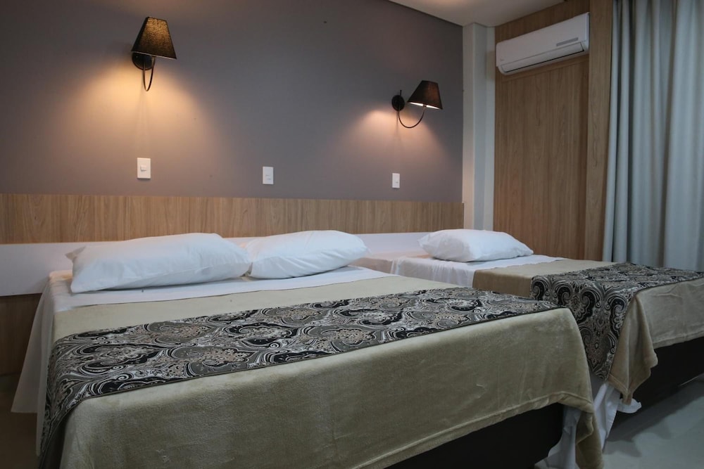 HOTEL PLAZA CASCAVEL 36/65