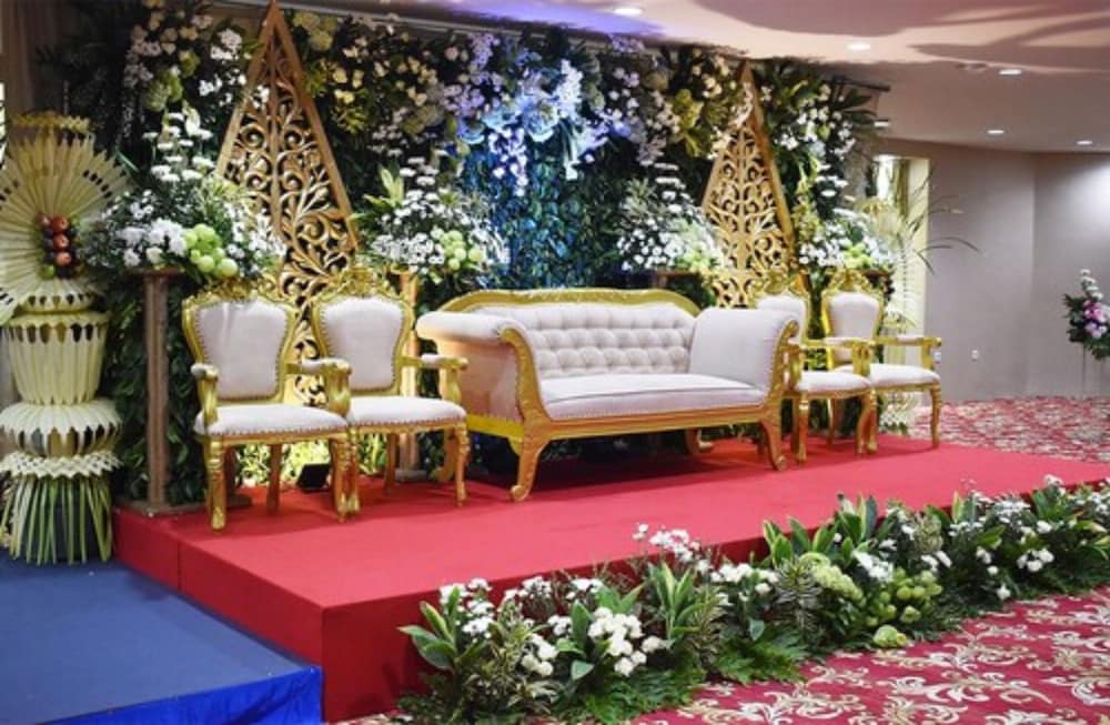 Surabaya Suites Hotel Powered by Archipelago 8/66