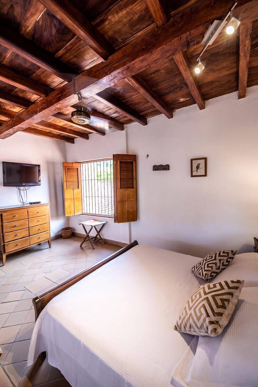 La Casa Amarilla Mompox 5/17