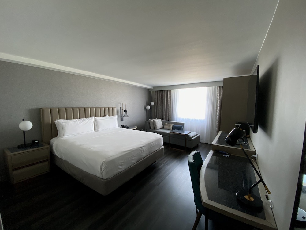 Doubletree By Hilton San Francisco South Airport Blvd 9/53