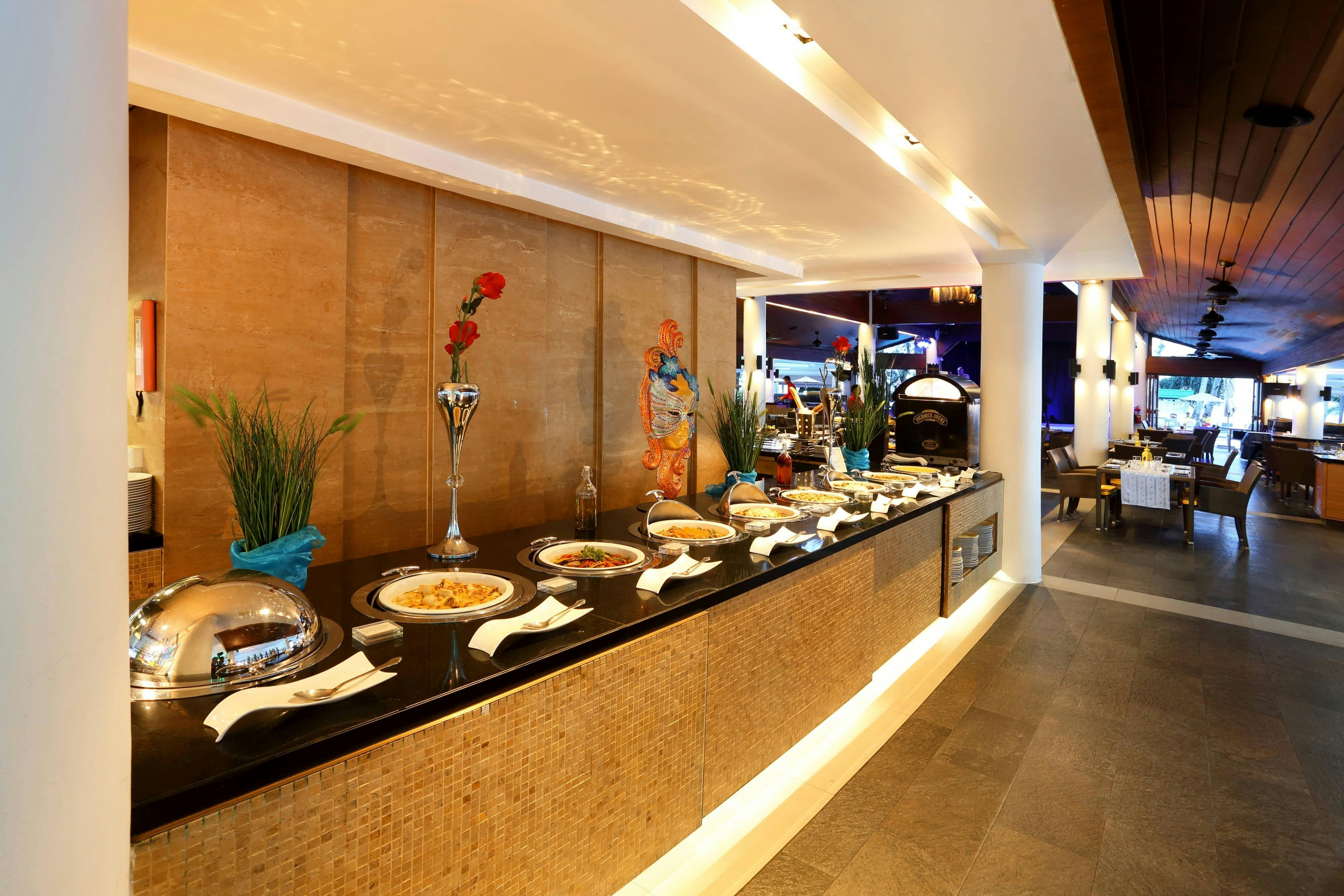 Le Meridien Phuket Beach Resort 8/73