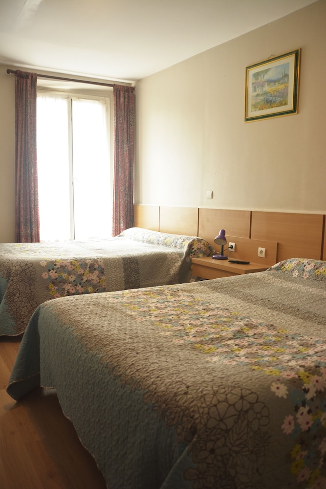 Hotel Amoi Paris 49/50