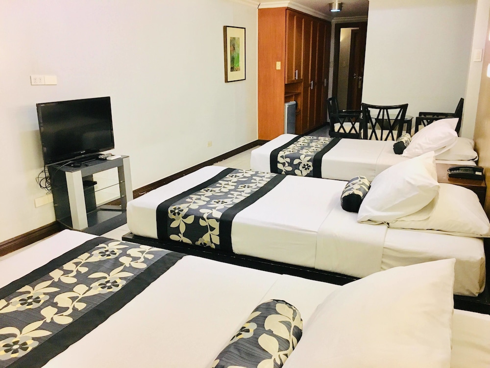 Jupiter Suites 45/50