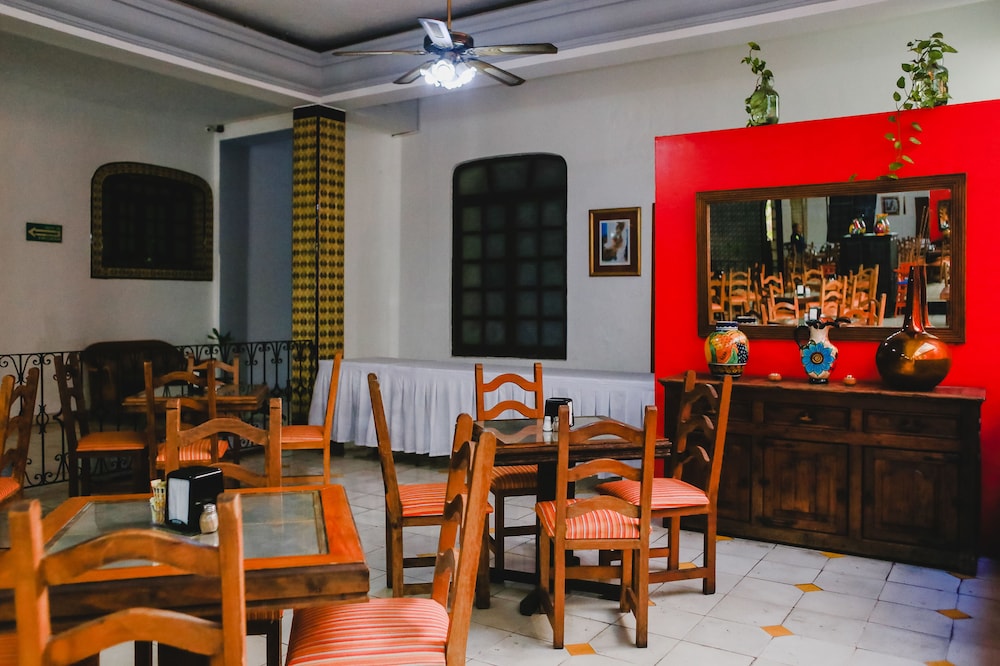Hotel Colon Merida by Kavia 48/66