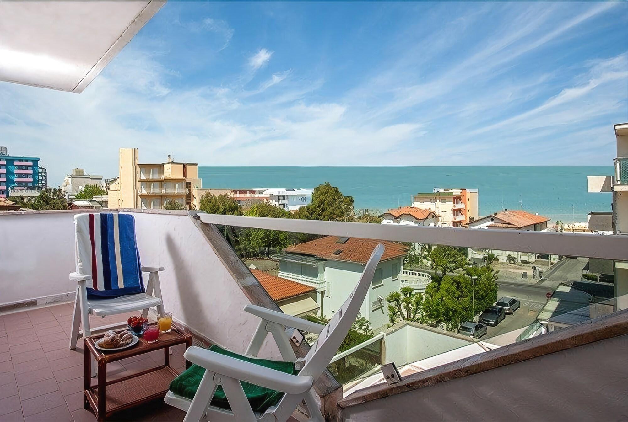 Hotel Villa Lina 54/62
