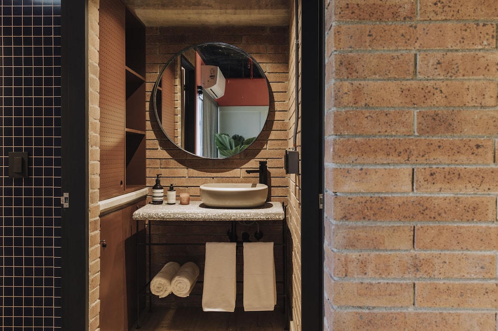 The Somos Hotel 50/50