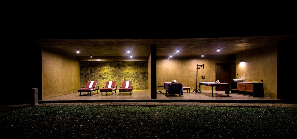 Santani Resort And Spa 33/73