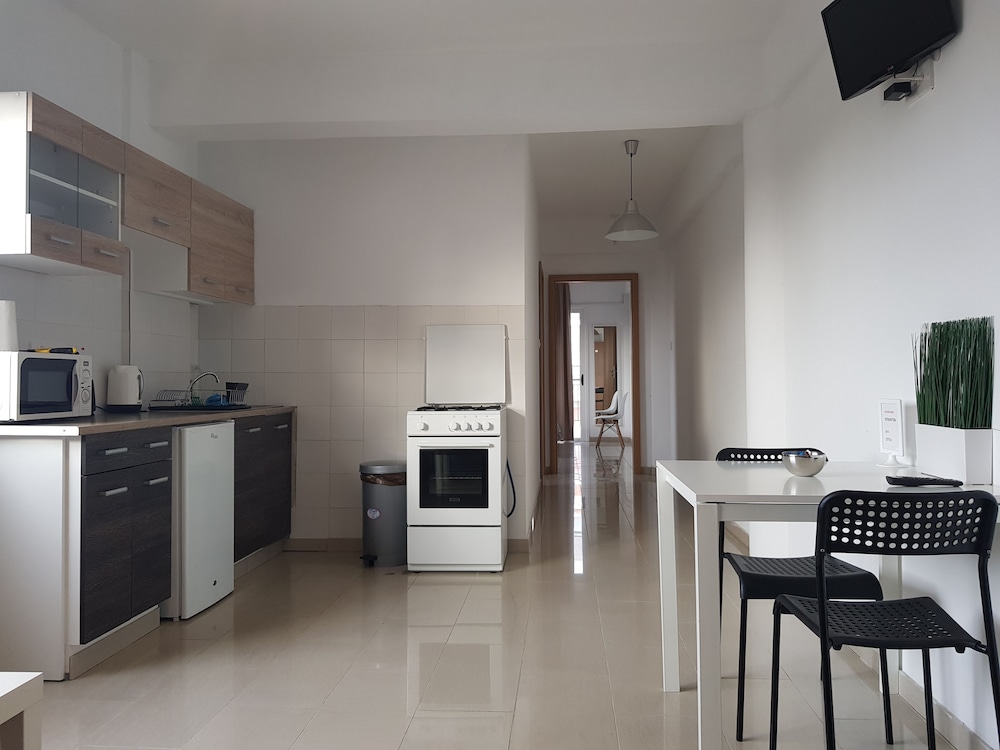 Valentinos Apartments 30/47