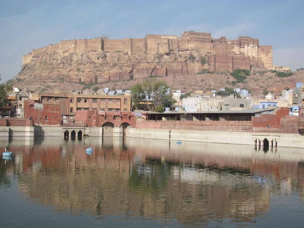 JEE RI HAVELI 43/50