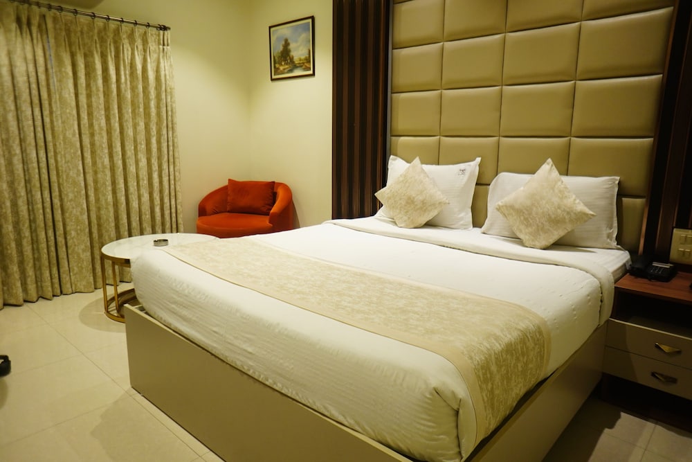 Hotel Annapoorna Residency 7/30