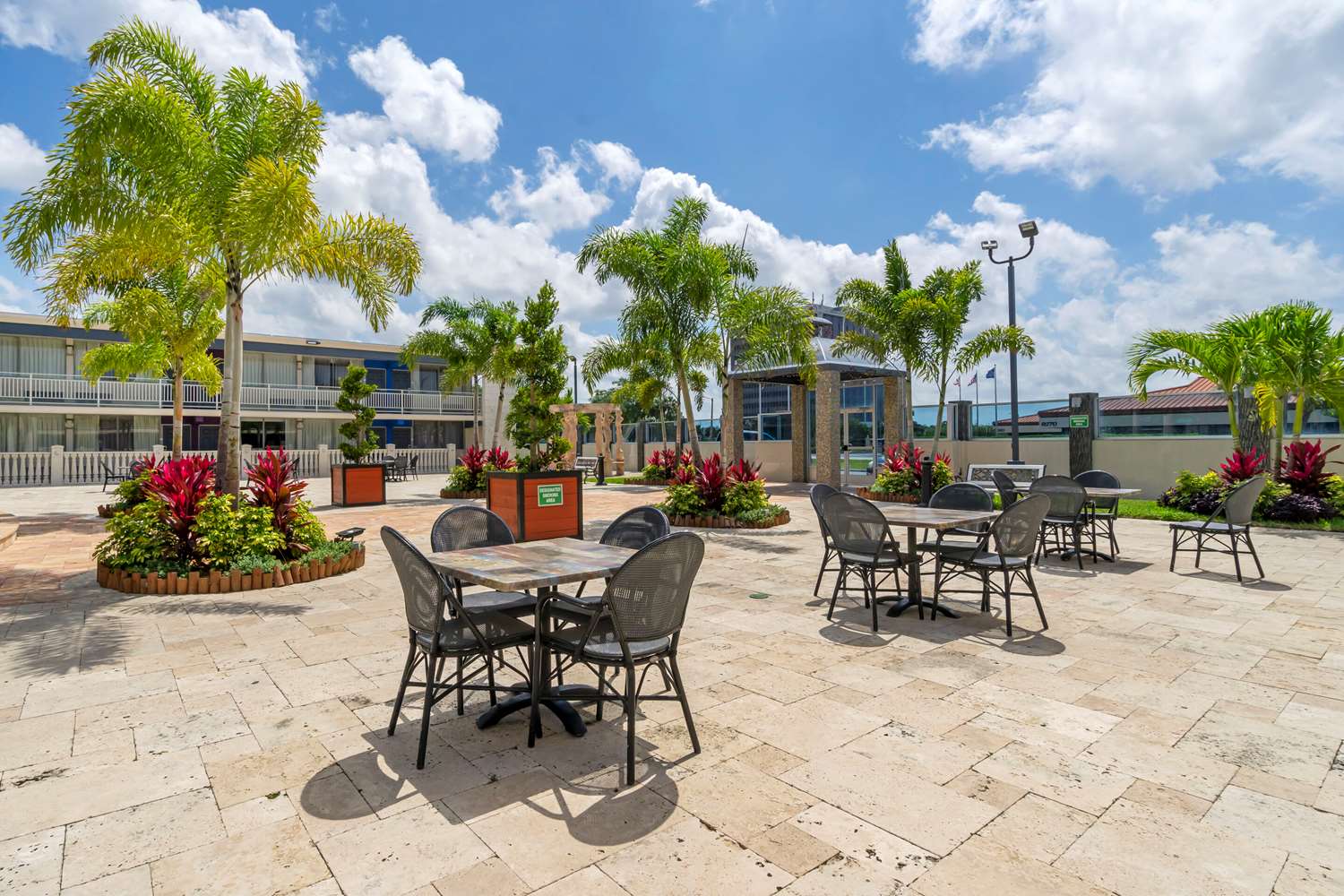 Quality Inn and Conference Center Tampa-Brandon 36/42