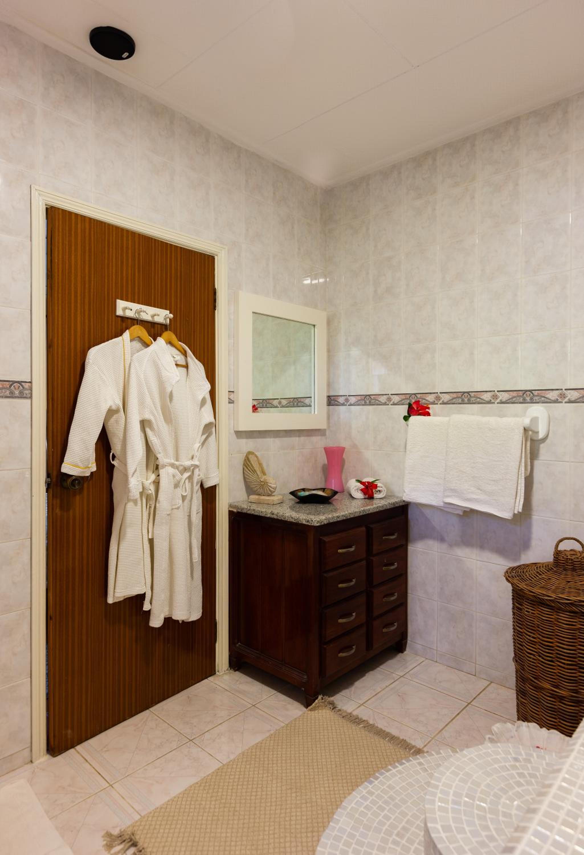 Oceane Self Catering 45/45