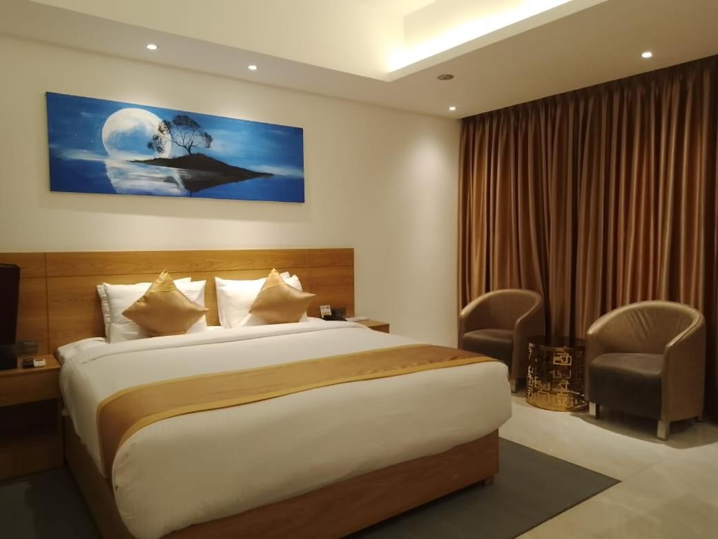 Hotel X Rajshahi 27/45