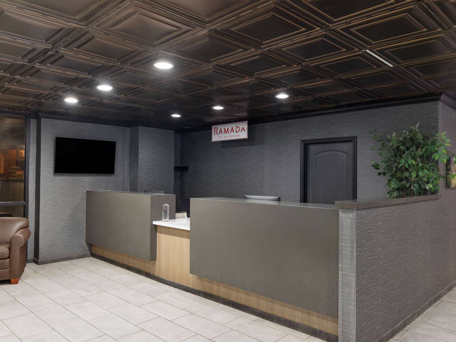 Ramada by Wyndham Elko Hotel at Stockmen's Casino 6/36