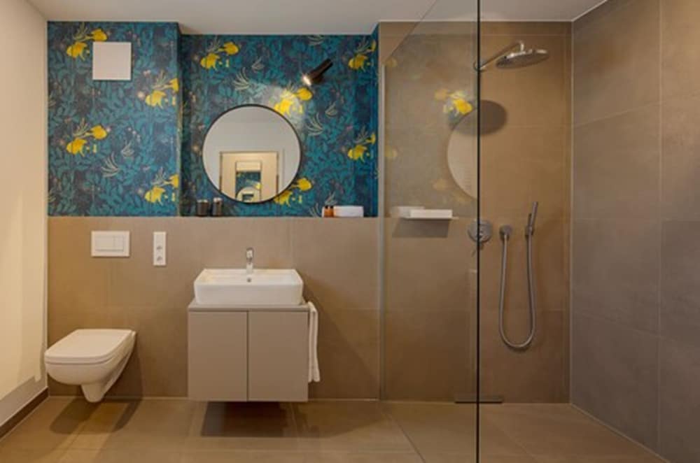 Dd Suites Serviced Apartments 30/35