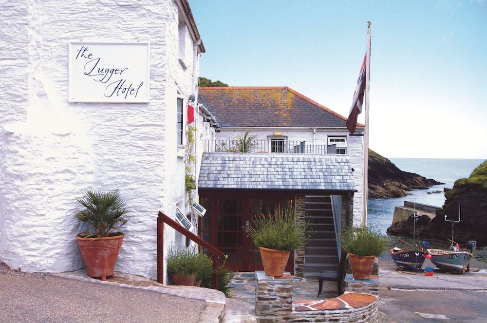 The Lugger Hotel 5/70