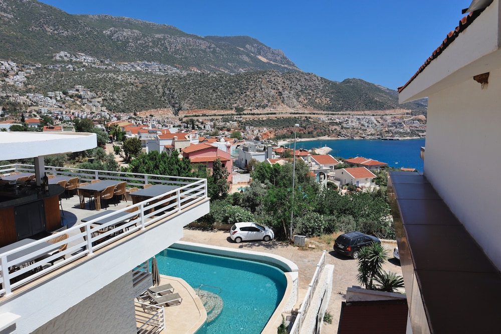 Rhapsody Hotel Kalkan - Adults Only +12 10/88