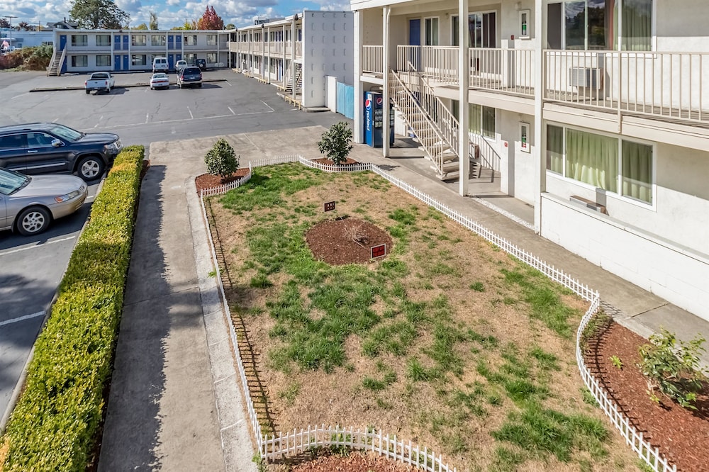Motel6 Beaverton, OR in BEAVERTON - OR
