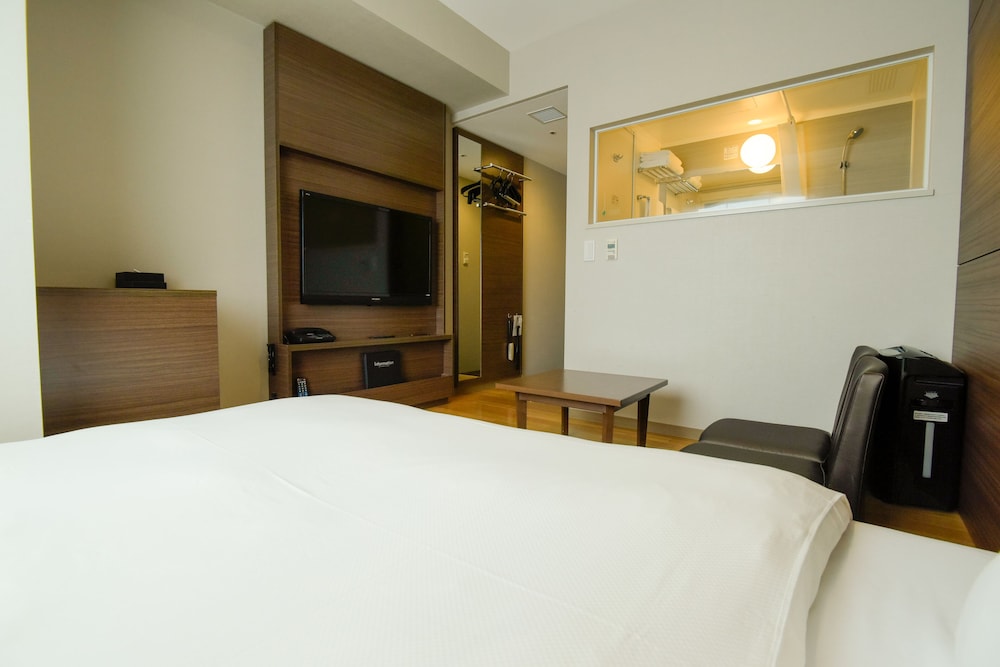 VIA INN, DOUBLE BED