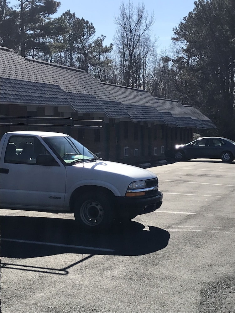 Budget Inn Franklinton 21/34
