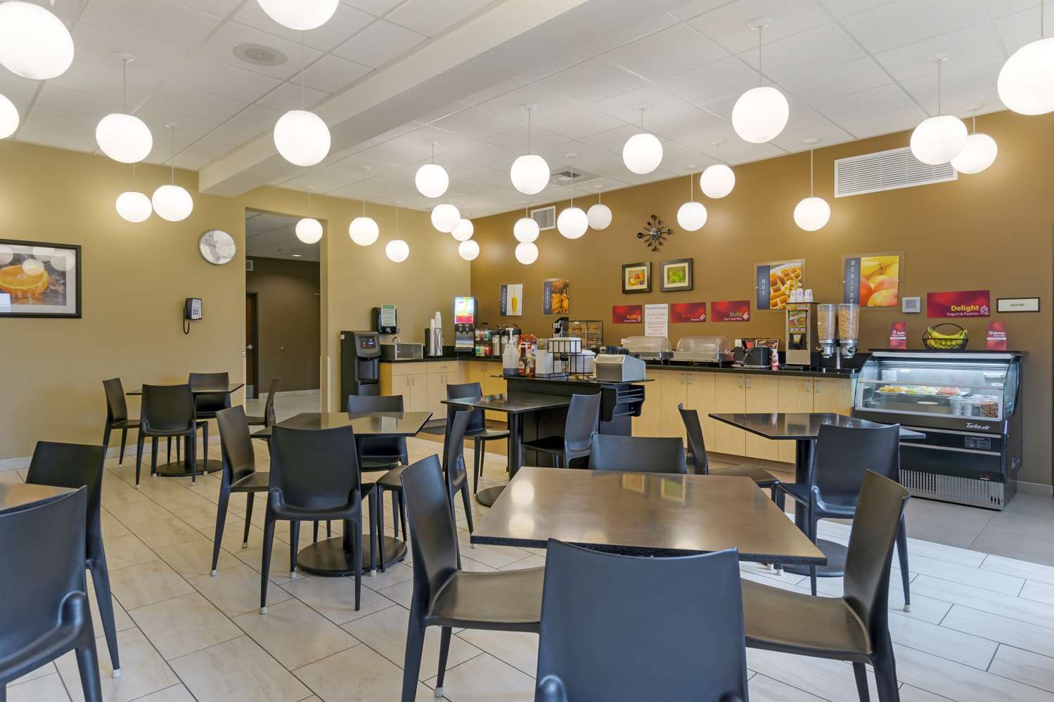 Best Western Plus Lacey Inn & Suites 7/9