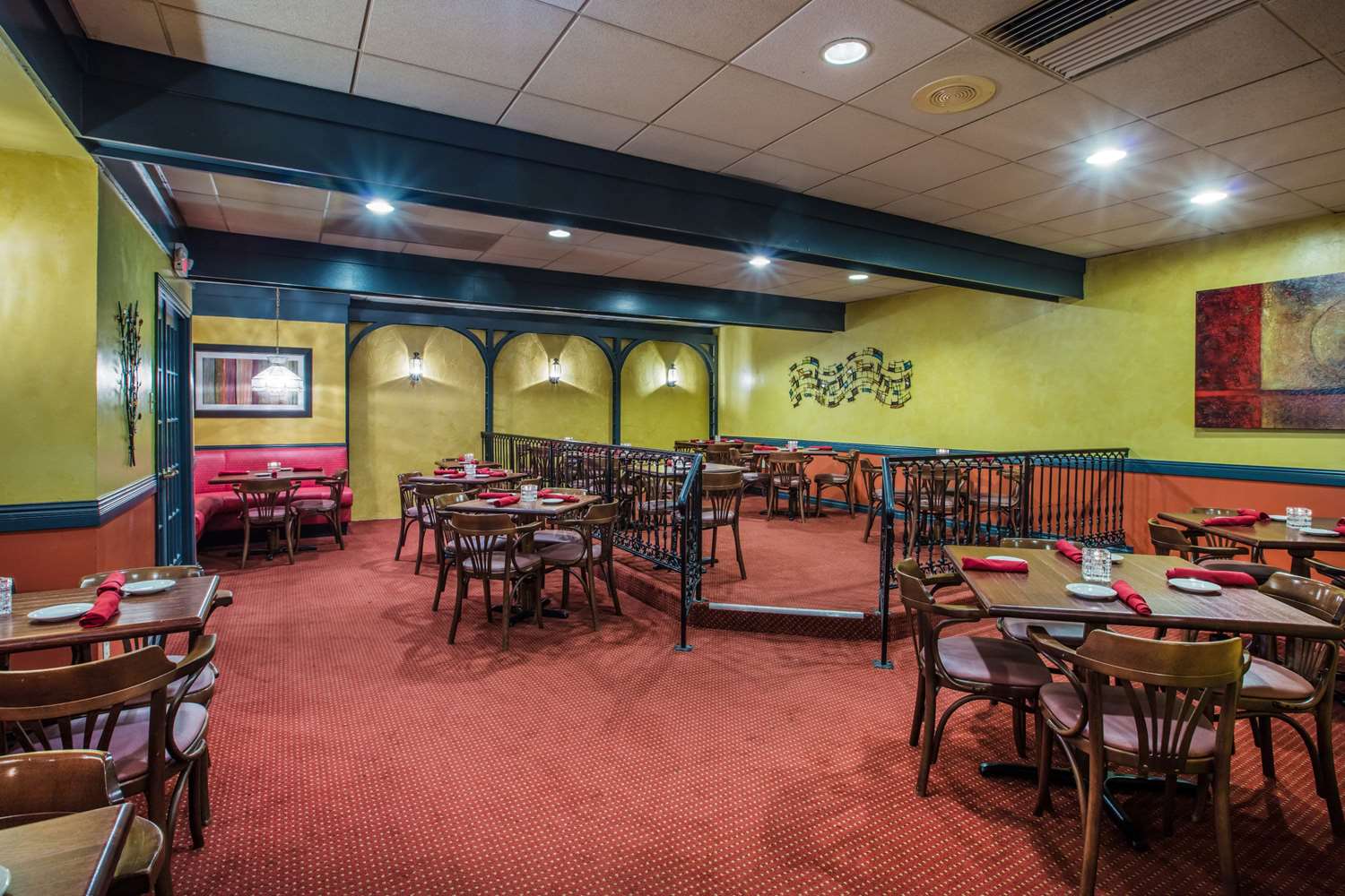 Ramada by Wyndham Ligonier 26/42