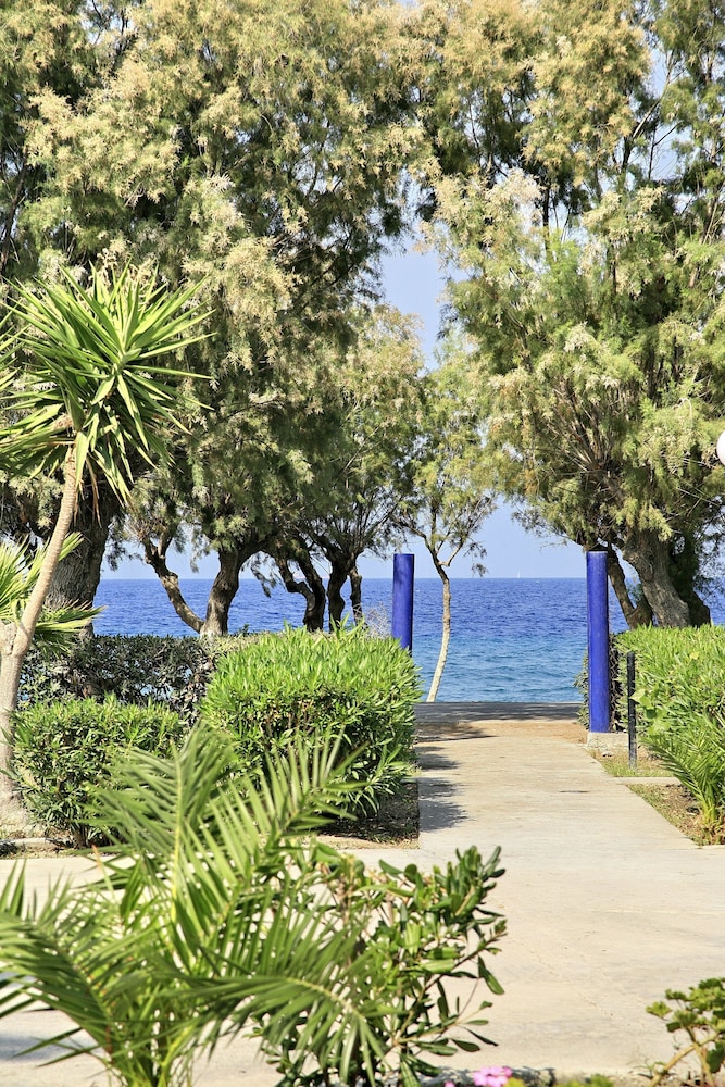 All Senses Ocean Blue Sea Side Resort By Anayia All Inclusive Resorts 41/45