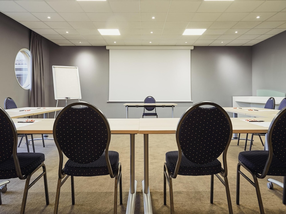 Ibis La Ciotat 62/74