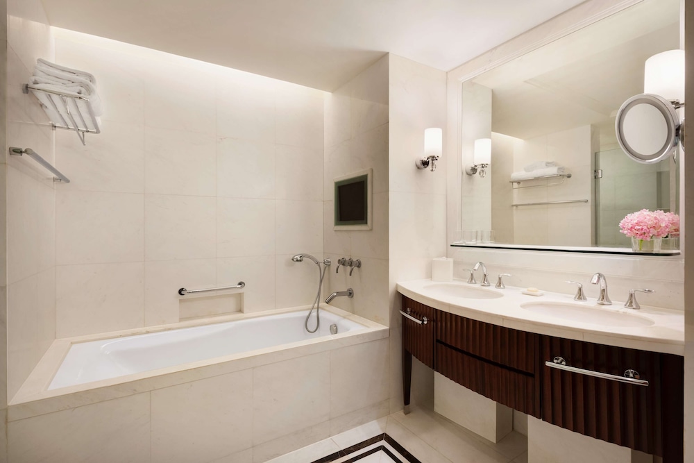 Shangri La Guilin 47/49