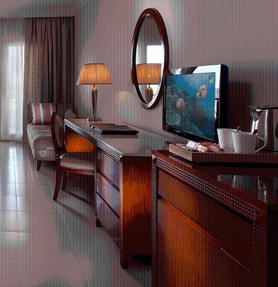Baron Palace Sahl Hasheesh 38/50