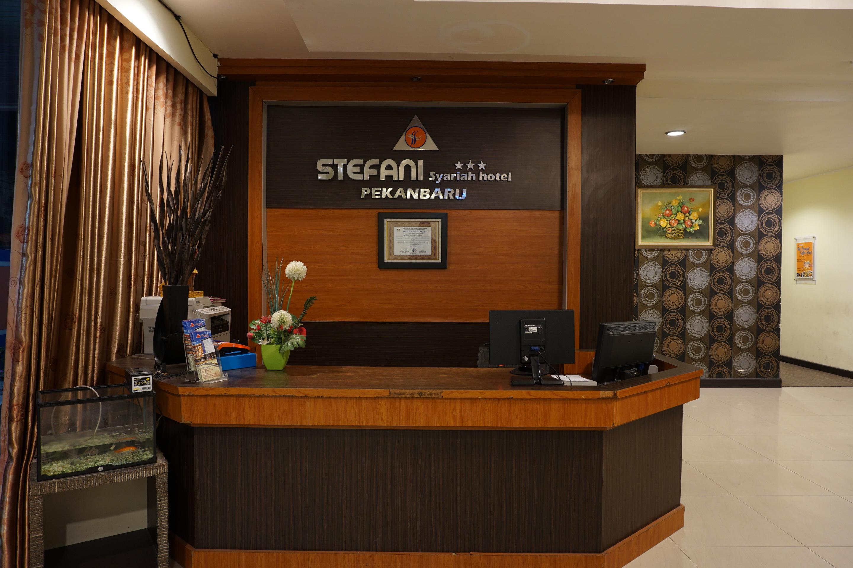 Stefani City Hotel 4/37