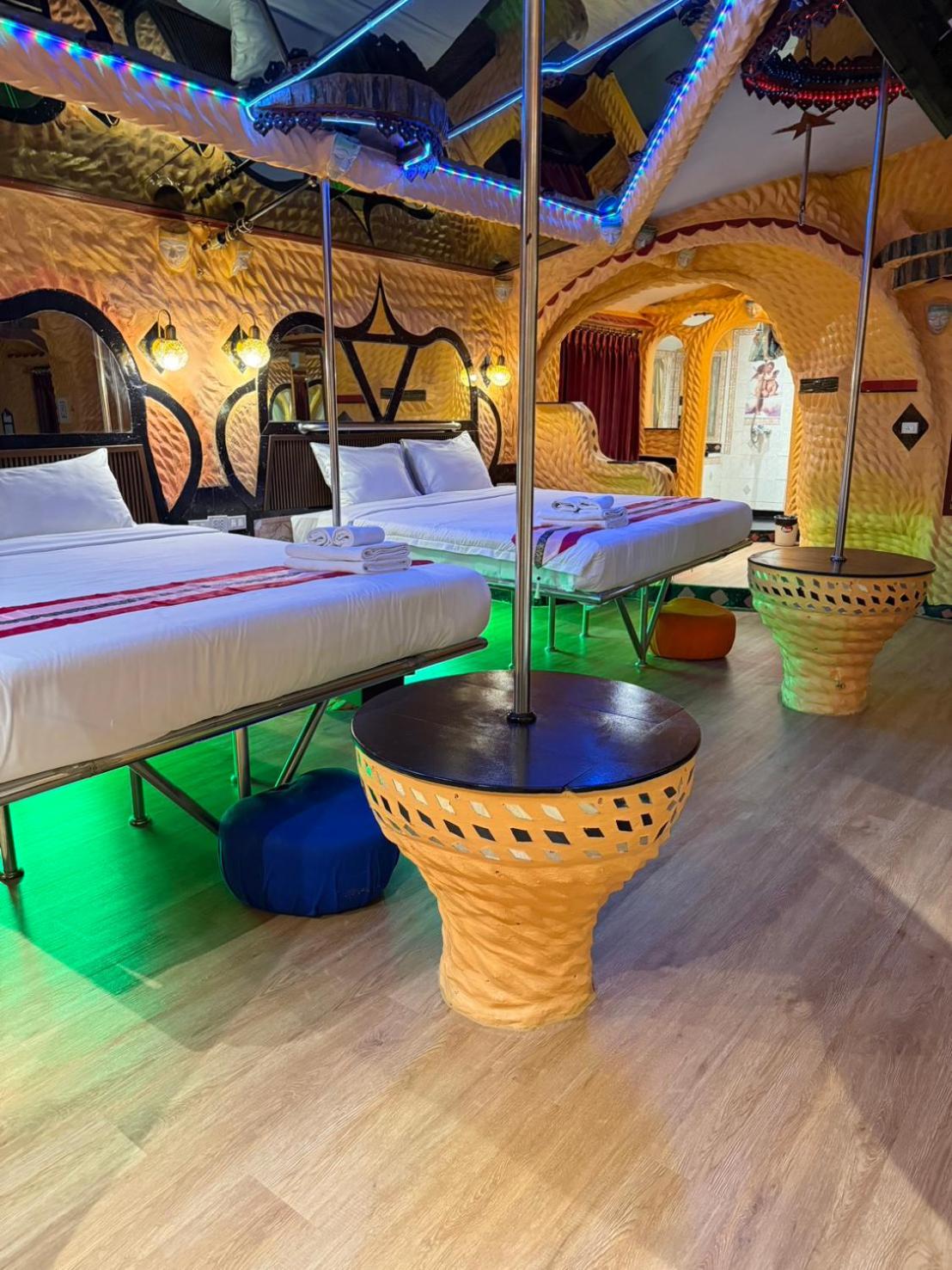 Penthouse Pattaya - Adults Only 28/35