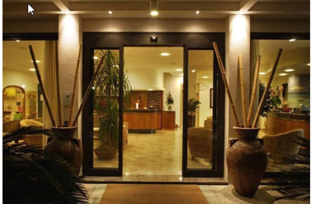 Hotel Ines 9/62