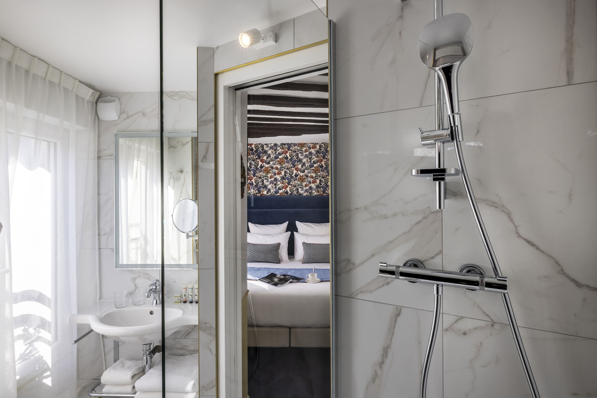 غرفة سوبيريور بسرير كوين، Hotel Louis 2 4/4