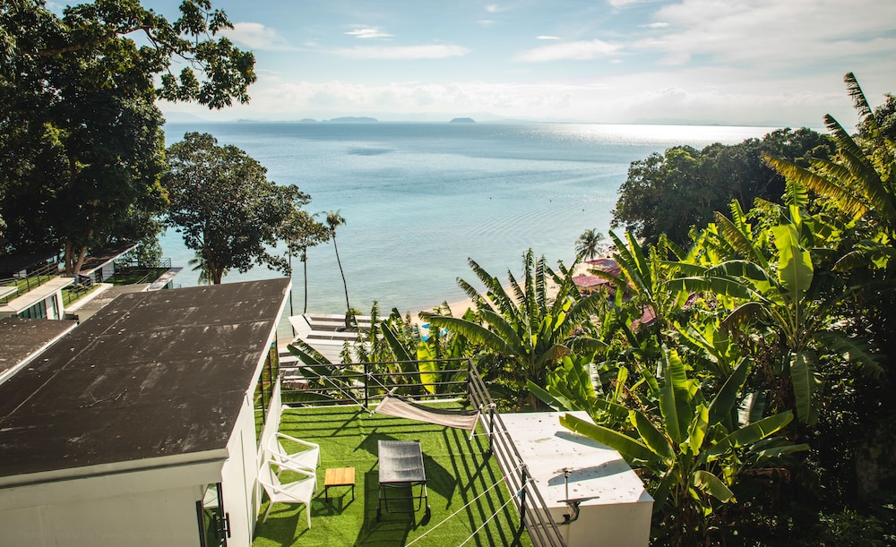 Alunan Resort 1/65
