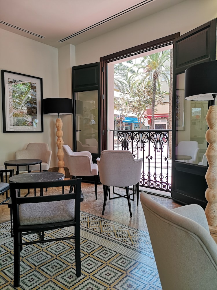 Hotel Estepona Plaza 39/58