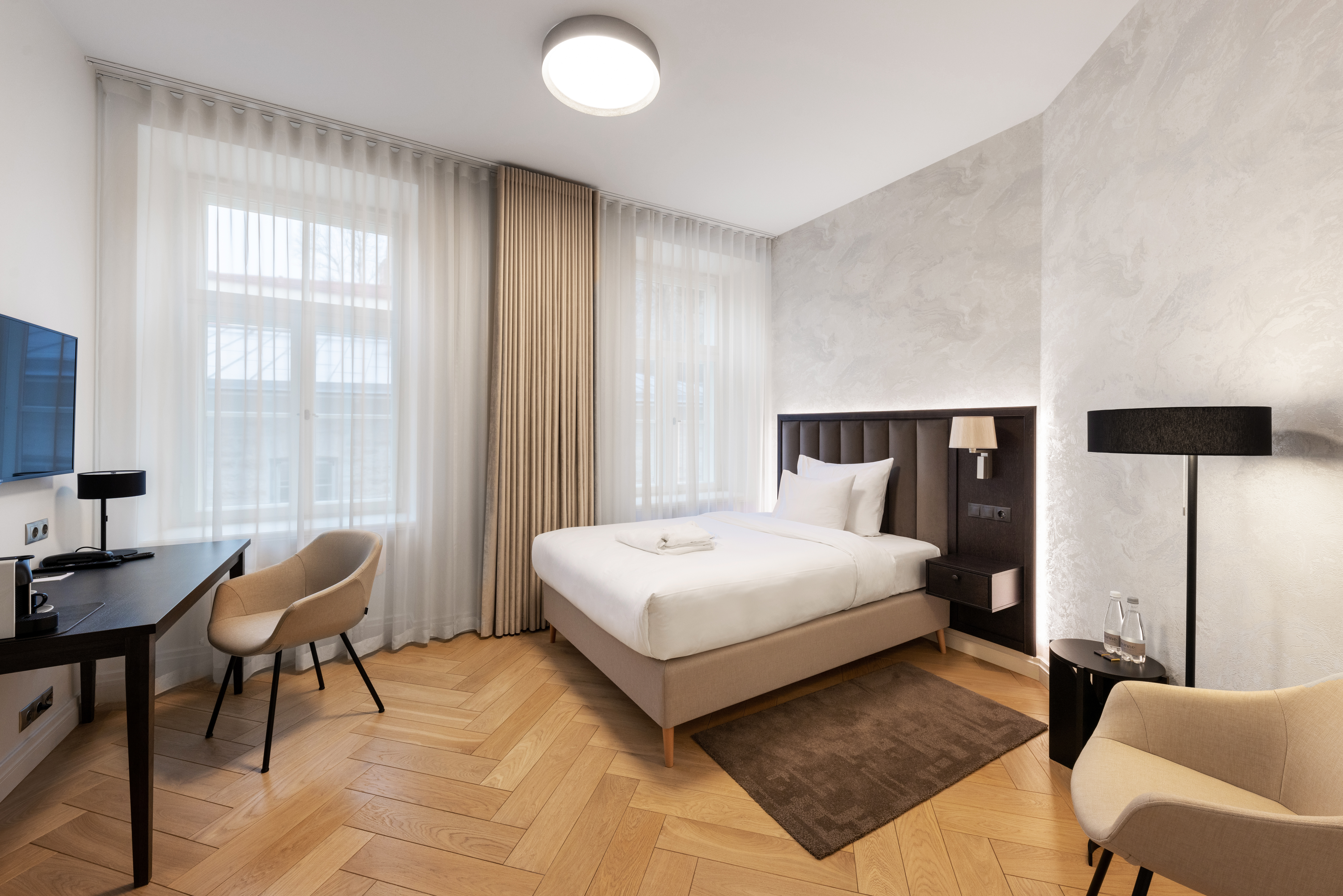 Deluxe single room