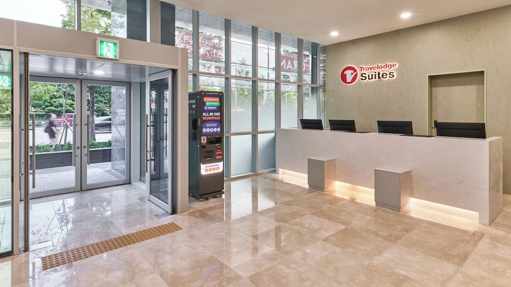 Travelodge Suites Busan Centum 8/68