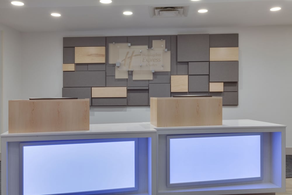 Holiday Inn Express And Suites Orlando International Airport 6/62