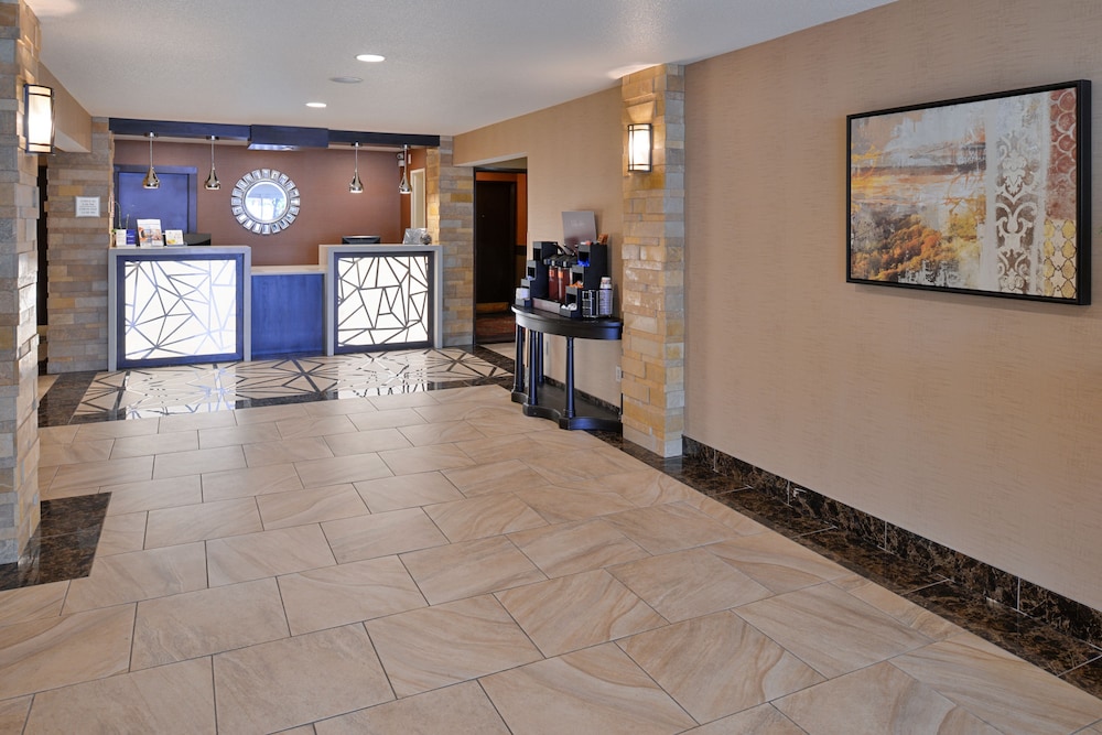 Best Western Woodland Inn 7/39