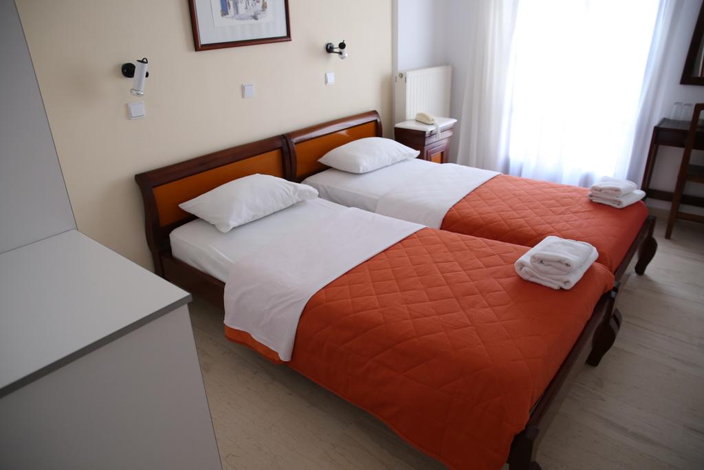 New Haroula Hotel 9/28