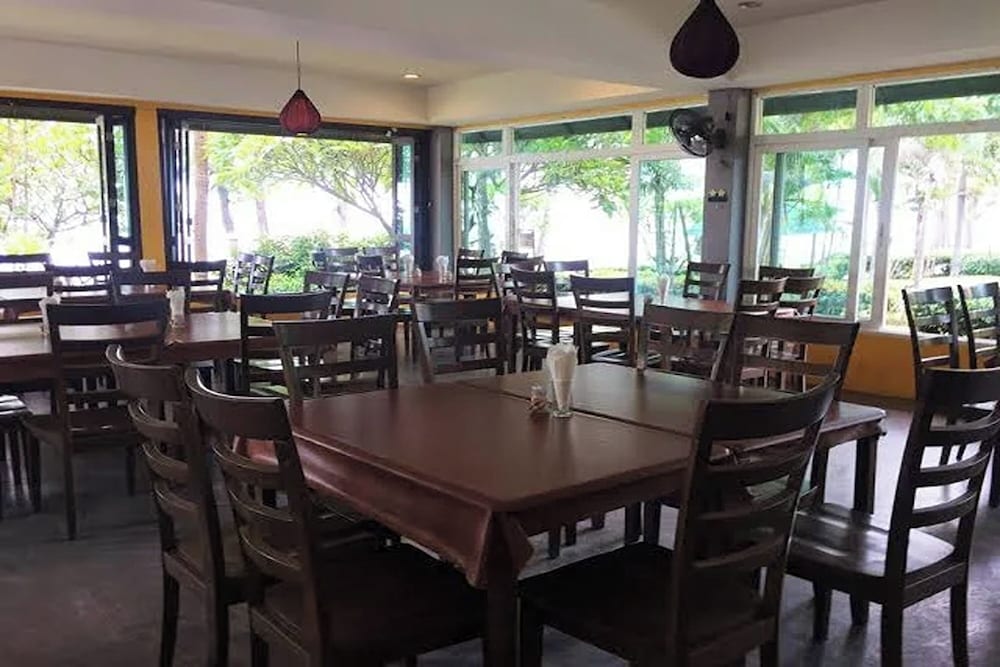 Bacchus Home Resort 55/77