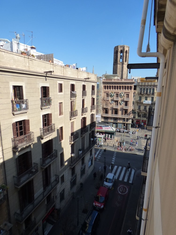 Hotel Moderno BCN 7/70
