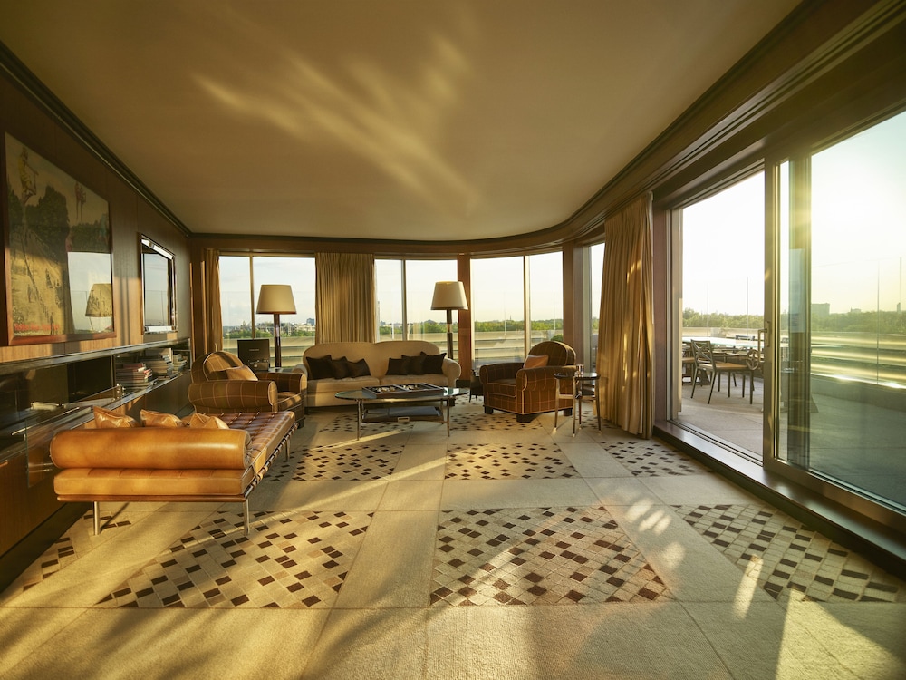 45 Park Lane Dorchester Collection 23/47