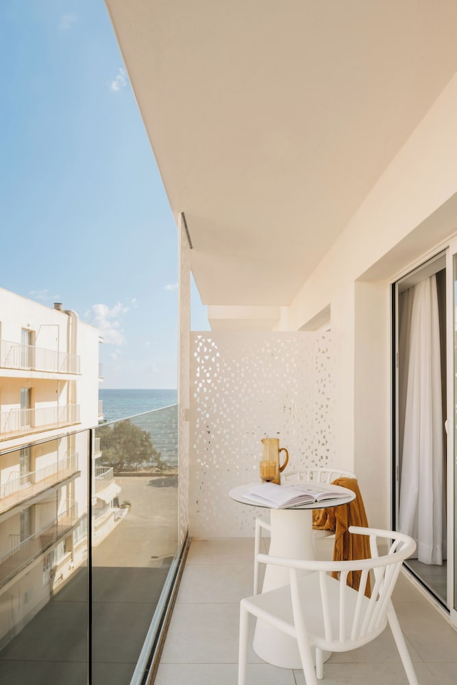 MiM Mallorca member of Melia Collection 44/72