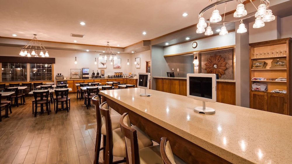 Best Western Buffalo Ridge Inn 31/33