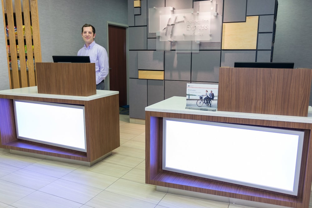HOLIDAY INN EXPRESS HOTEL SUITES ATHENS 5/61